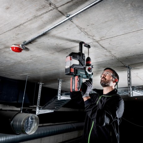 Аккумуляторный перфоратор Metabo KHA 18 LTX BL 24 QUICK 600211500