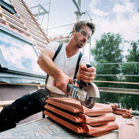 Аккумуляторная угловая шлифмашина Metabo WB 18 LTX BL 150 QUICK 613078840