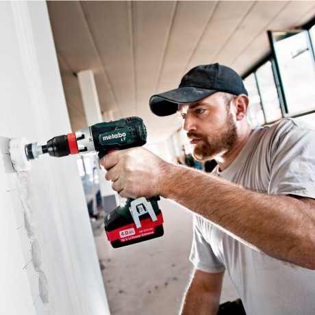 Аккумуляторная дрель-шуруповёрт Metabo BS 18 LT 602102890