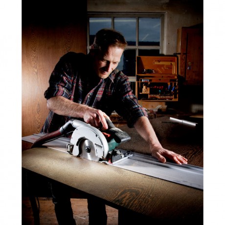 Ручная дисковая пила Metabo KSE 55 VARIO PLUS 601204000