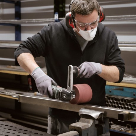 Аккумуляторная щёточная машина Metabo S 18 LTX 115 600154850