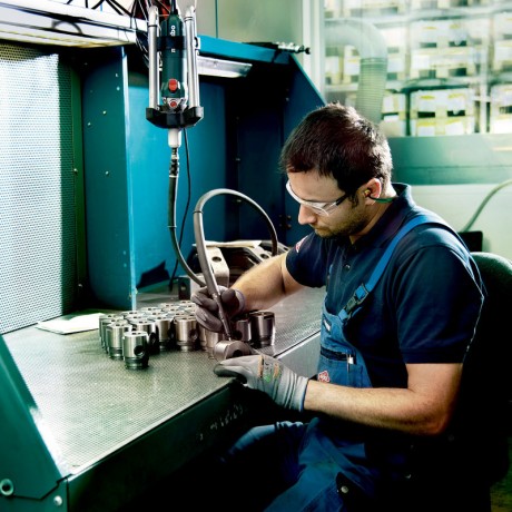 Прямая шлифмашина Metabo GE 710 PLUS 600616000