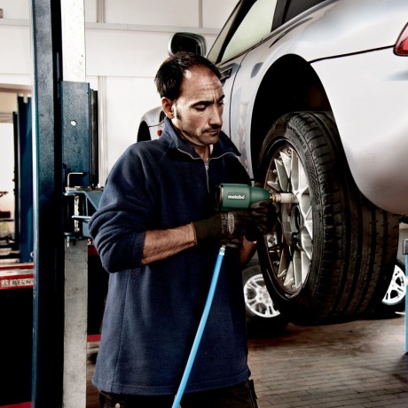 Пневматический гайковерт Metabo DSSW 360 SET 1/2" 604118500