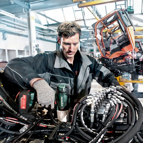 Аккумуляторный ударный гайковерт Metabo SSW 18 LTX 600 602198890