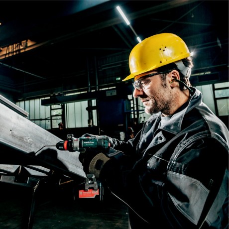 Аккумуляторная ударная дрель Metabo SB 18 LTX-3 BL Q I 602357840