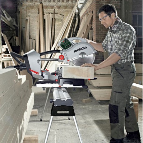 Торцовочная пила Metabo KGS 315 PLUS 0103150000